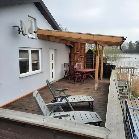 Haus 'am Selliner See-wismar' Prázdninový dům Neukloster